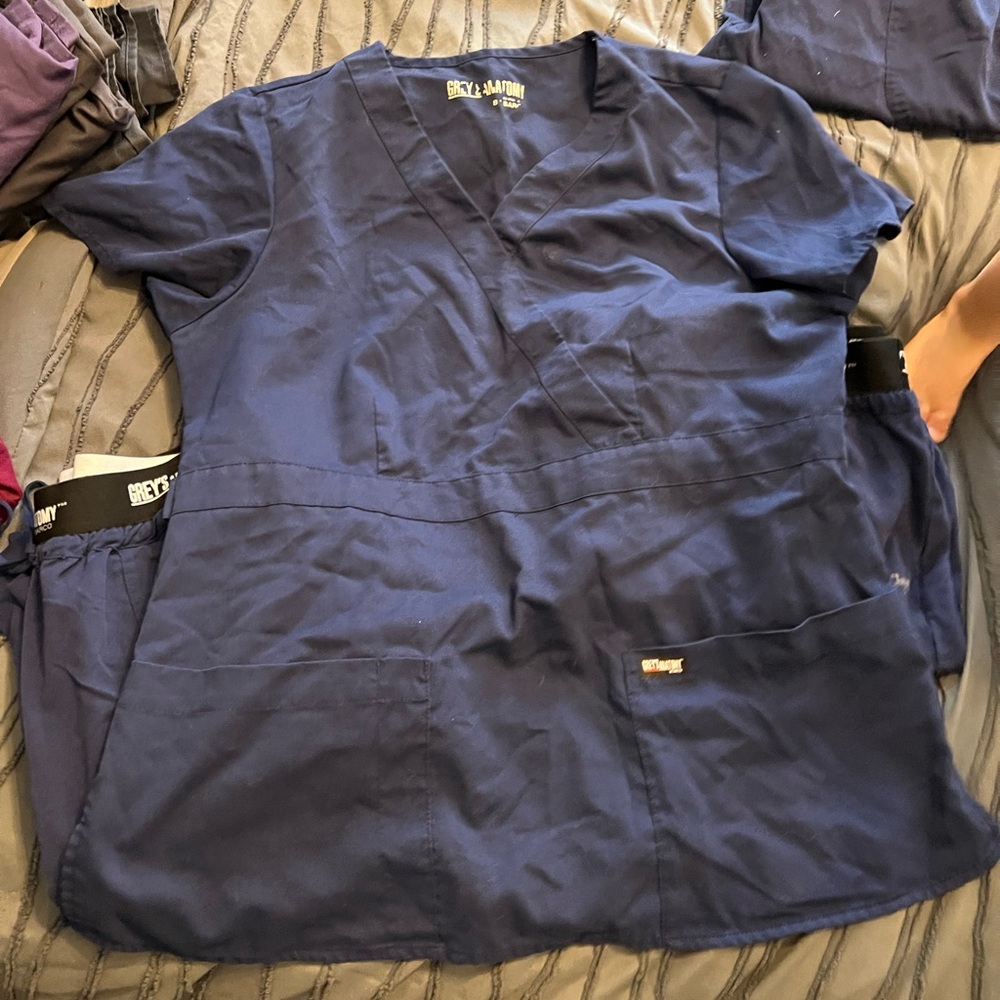 Navy blue greys anatomy scrub top